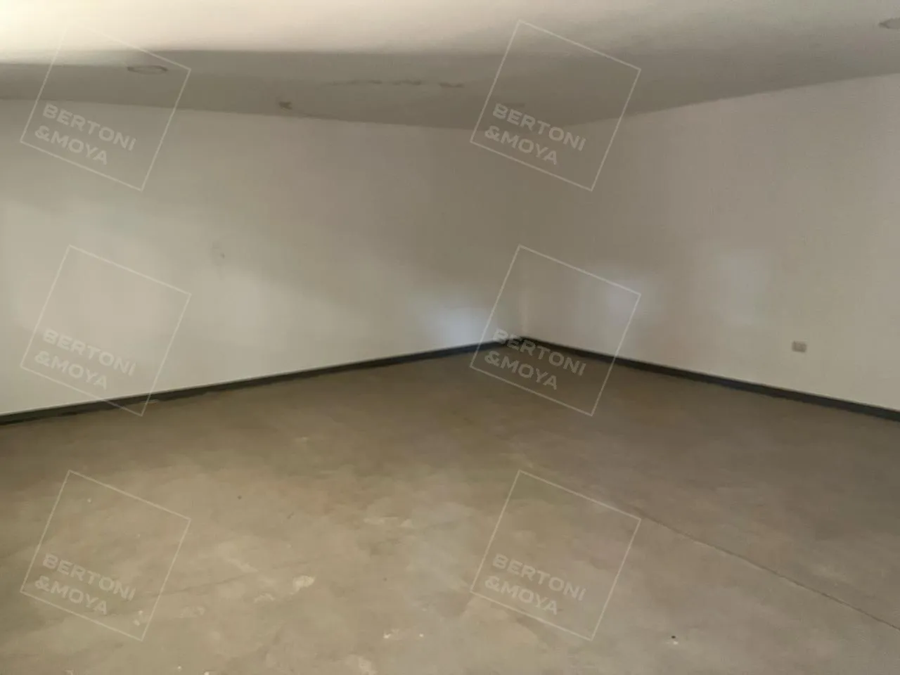 Bodega 1000 m2 acceso norte — foto 7
