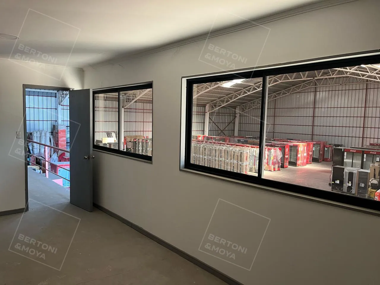 Bodega 1000 m2 acceso norte — foto 9
